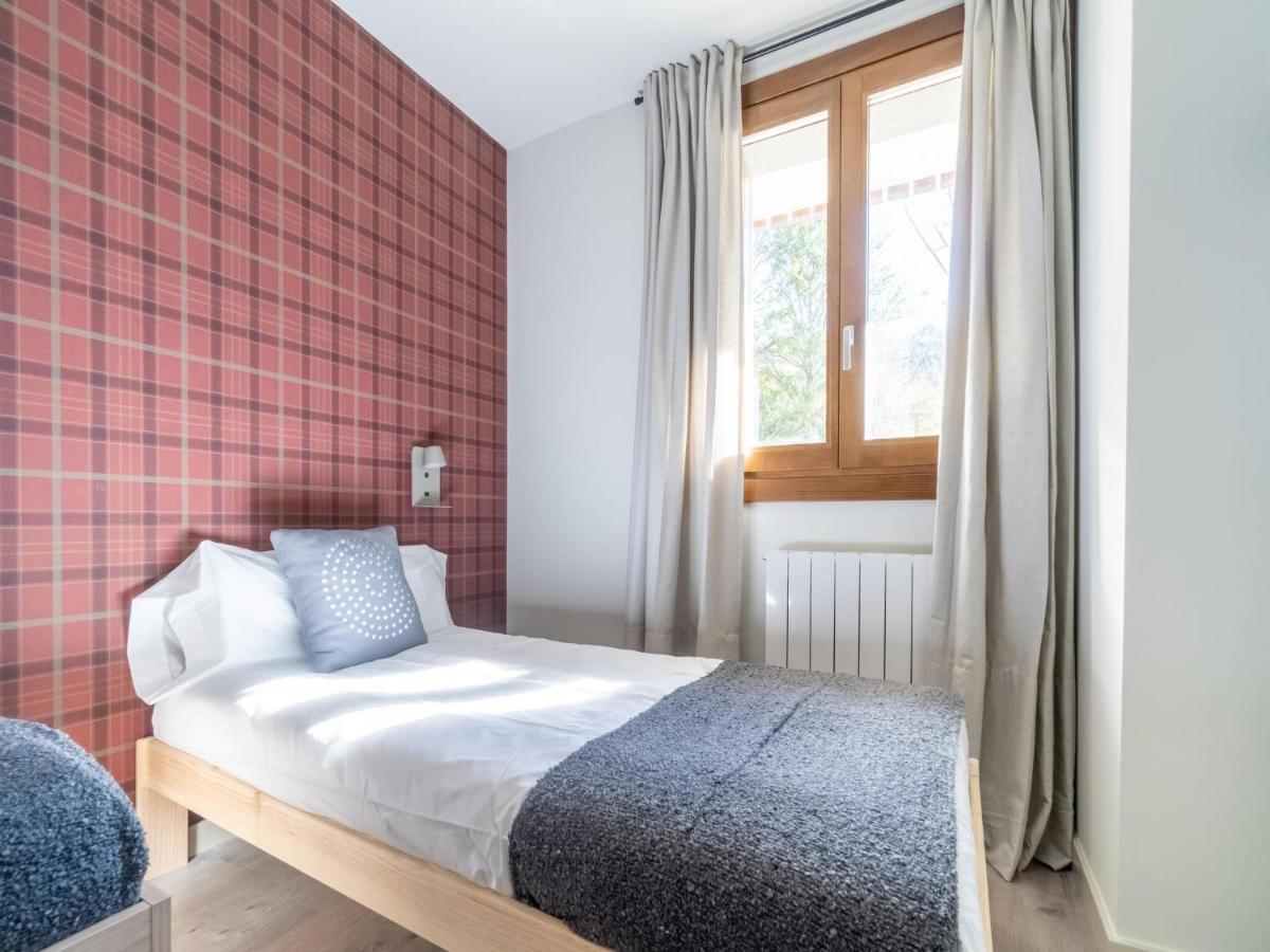 Belvilla By Oyo Nice Apartment In Benasque Buitenkant foto
