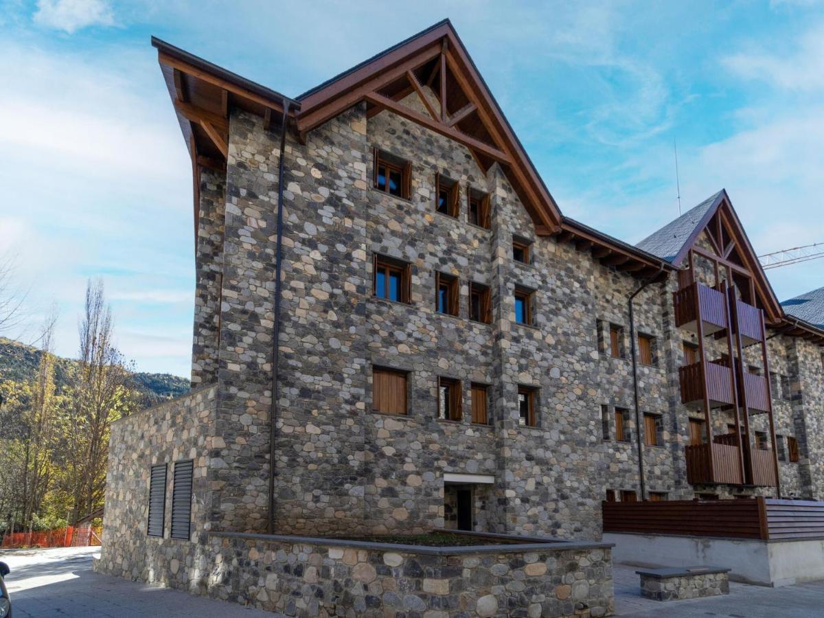 Belvilla By Oyo Nice Apartment In Benasque Buitenkant foto